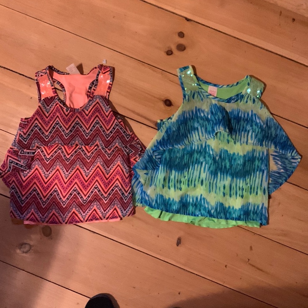 Pair of girls tanks